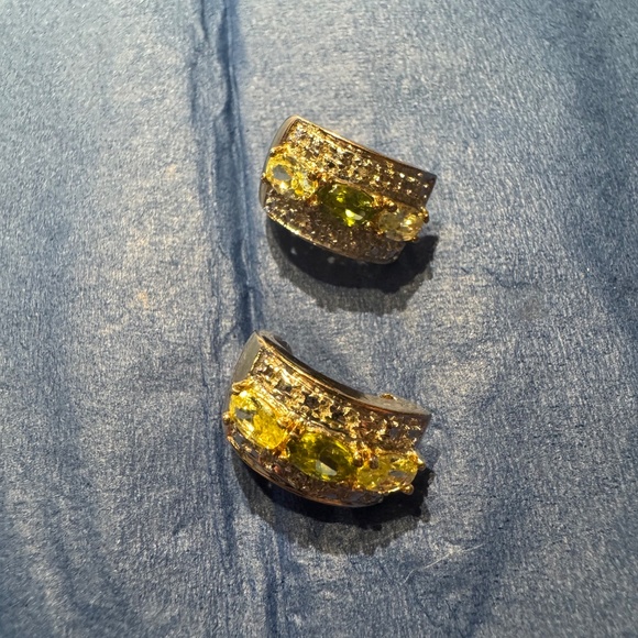 👑 Vintage GOLD VERMEIL .925 Sterling Silver Earrings with Natural Peridot Gems - Picture 5 of 7